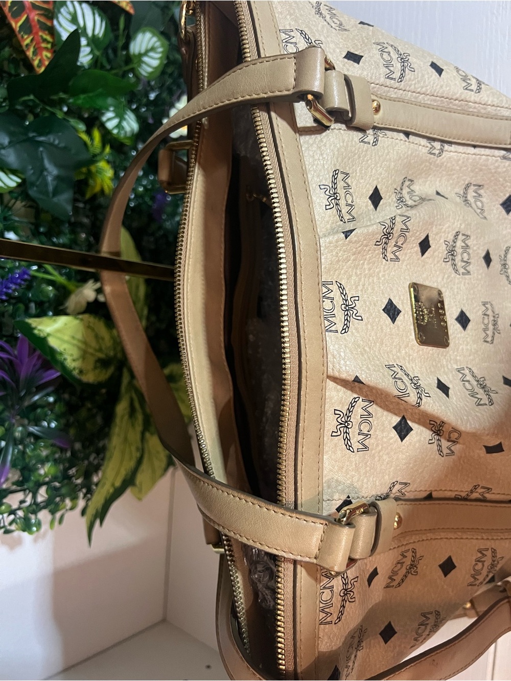 MCM Beige Logo Tote Bag – Designer Women's Handbag - Picture 7 of 10